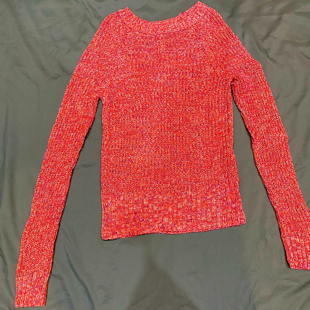 AMERICAN EAGLE SWEATER, Sz XS, crew neck style. Peachy color, multi-color yarn.